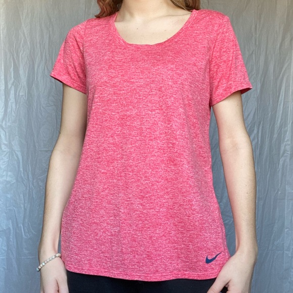 Like New Nike Dri-Fit Medium Pink Shortsleeve Athletic Shirt - Picture 1 of 6